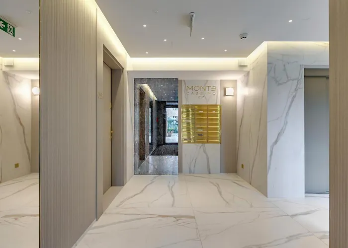 Monte Cassino Apartments By Blue Mandarin
